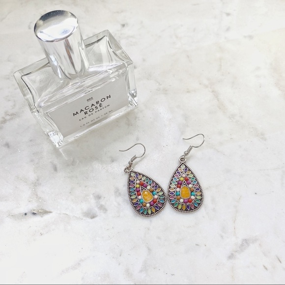 3/$15 Bohemian Dangle Earrings - Picture 7 of 7